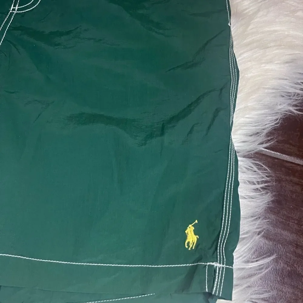 Ralph Lauren Polo hunter green boardshorts  sz medium